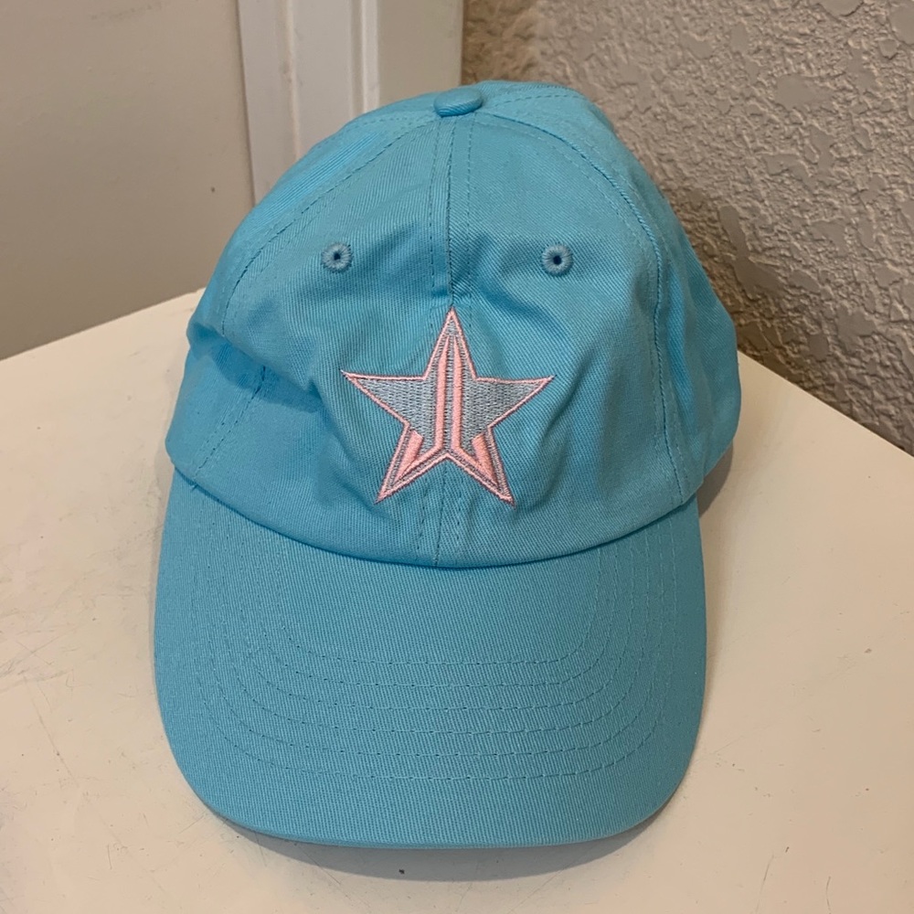 Jeffre Star hat
